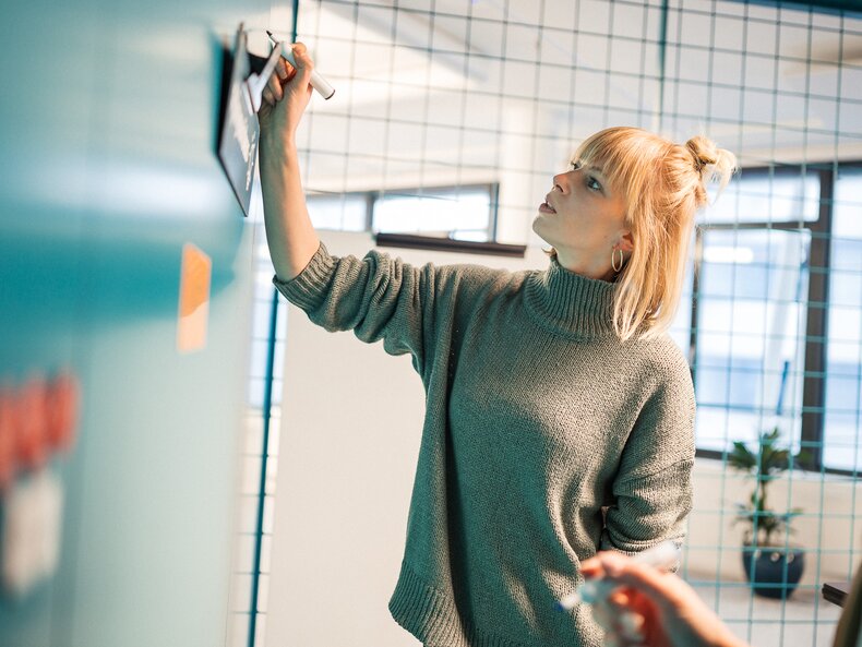 Auftragsklärung bei der NEW WORK SE